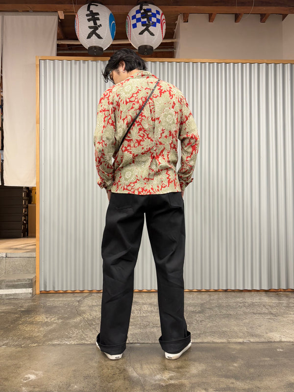 【m's braque】LONG SLEEVE ALOHA SHIRT / Red × Khaki Ethnic Pattern