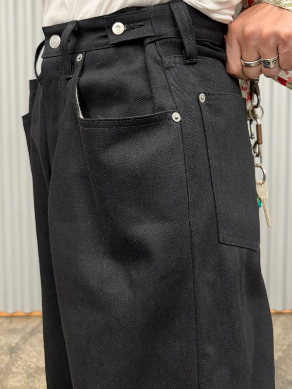 【ES : S】SUPER WIDE CINCH BACK JEANS / Black Rigid