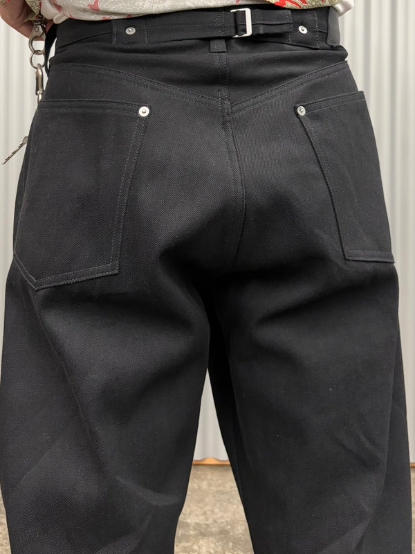 【ES : S】SUPER WIDE CINCH BACK JEANS / Black Rigid