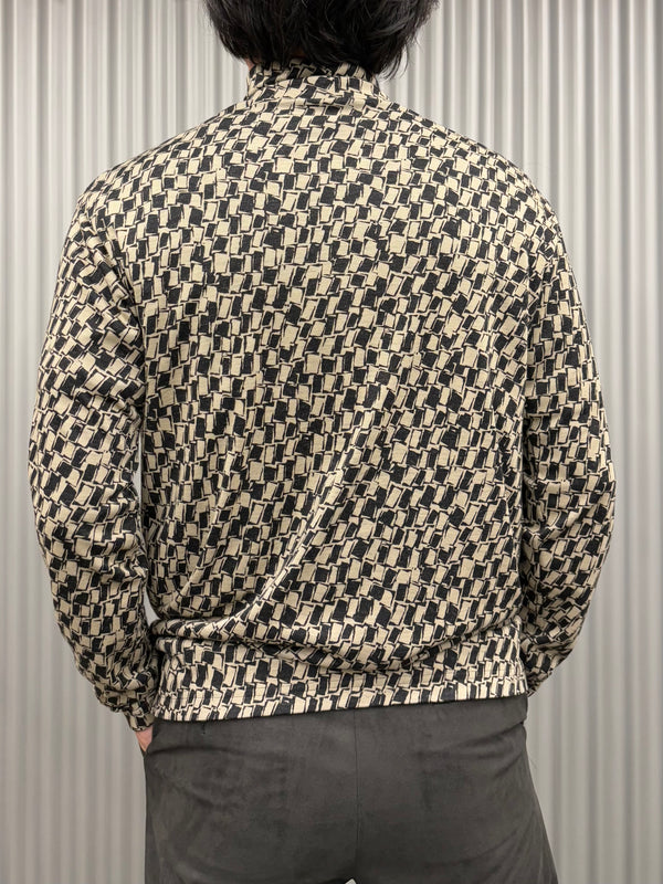 【m's braque】HIGH-NECKED LONGSLEEVE PULLOVER / Black × White Geometric Pattern