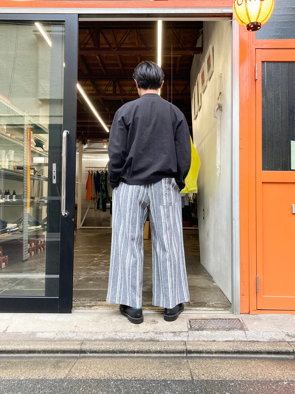 【m's braque】EASY PANTS / Black Stripe