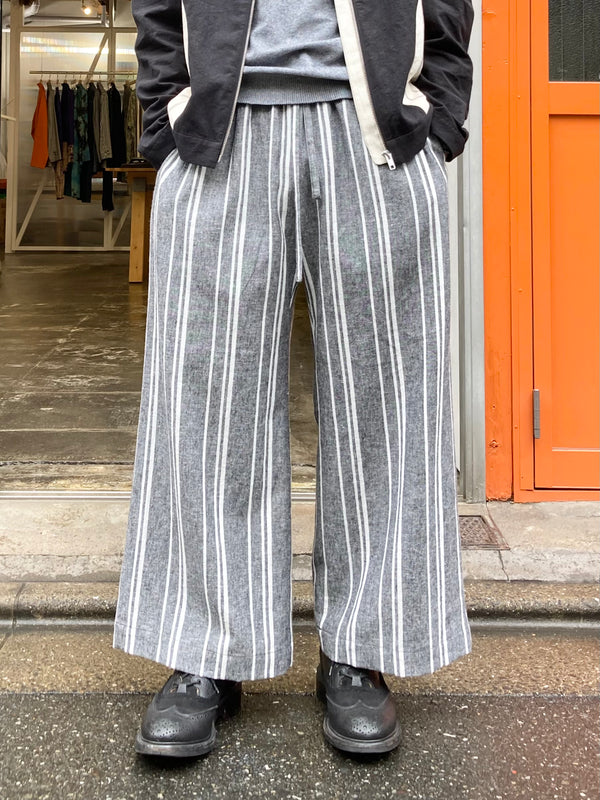 【m's braque】EASY PANTS / Black Stripe