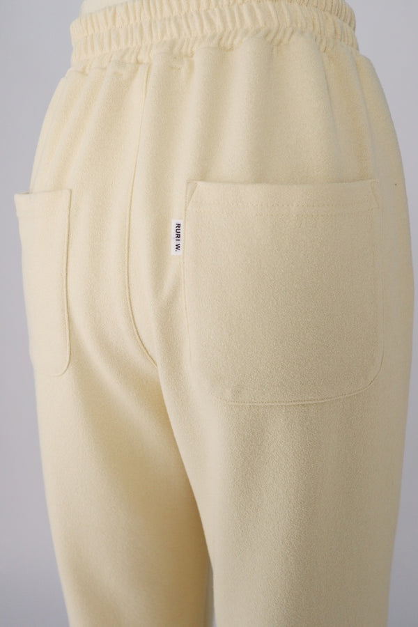 【RURI W. / ルリ】INTERLOCK TUCKED TROUSERS / Cream Yellow