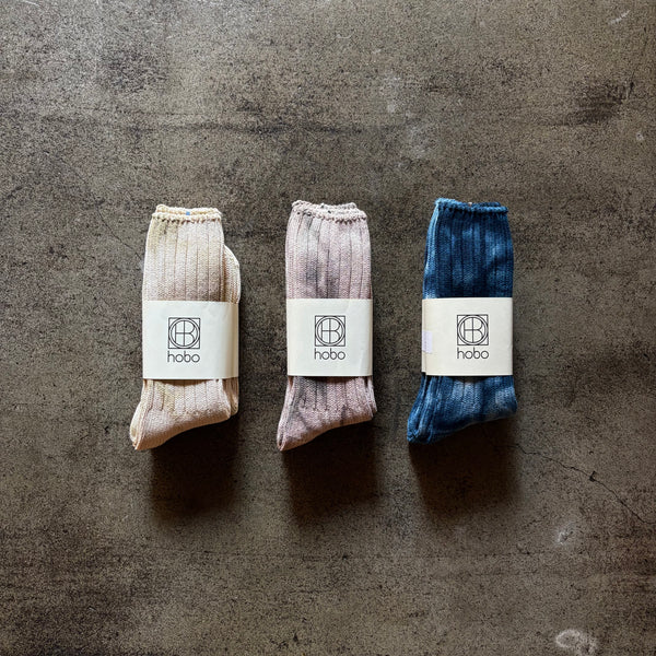 【hobo】TIE-DYED CREW SOCKS / Beige