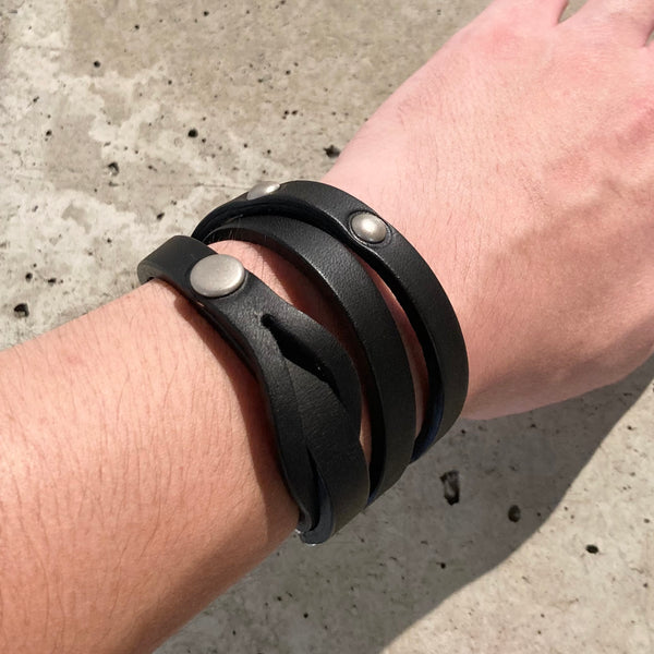 【hobo】STUDDED WRAP BRACELET -COW LEATHER- / Black