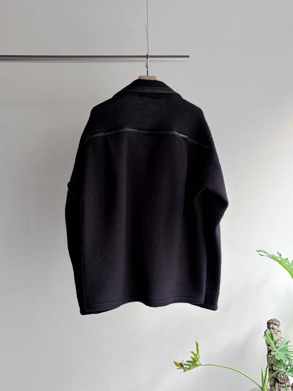 【m's braque】FAUX LEATHER TRIM OVERSIZED PULLOVER / Black