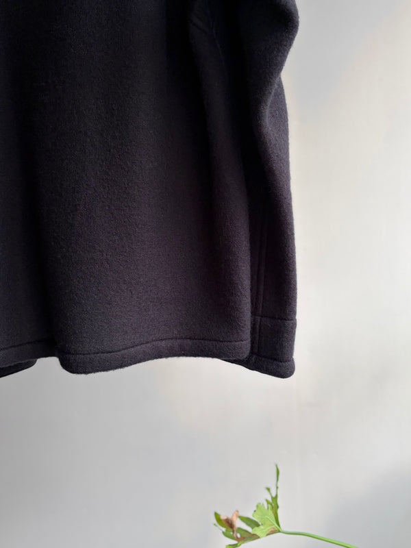 【m's braque】FAUX LEATHER TRIM OVERSIZED PULLOVER / Black