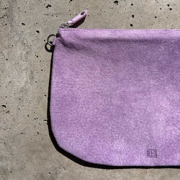 【hobo】UTILITY CASE L - PIG SUEDE - / Lavender