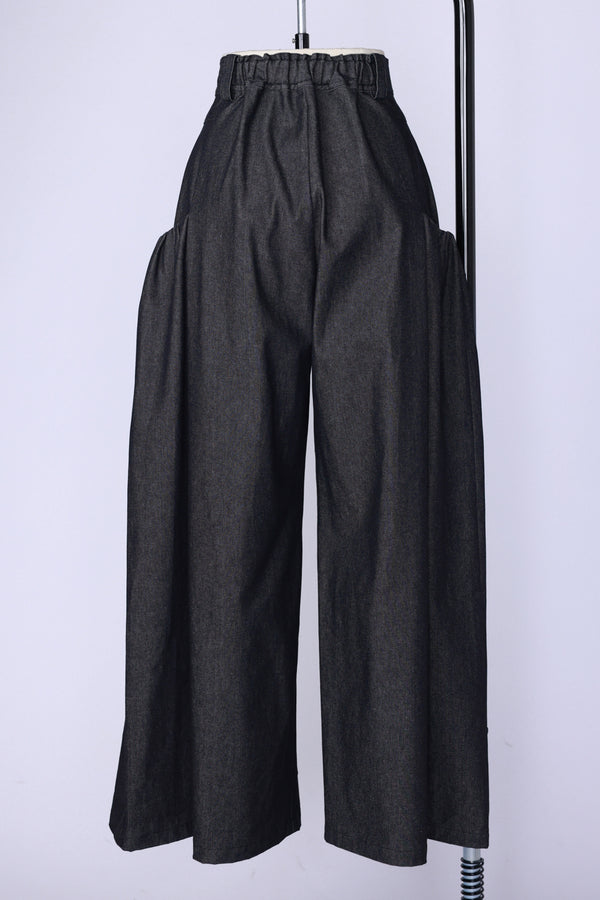【RURI W. / ルリ】GATHERED POCKET VOLUME TROUSERS / Black Denim