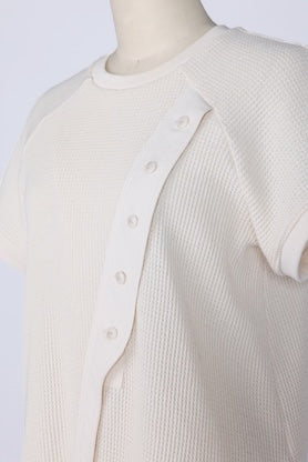 【RURI W. / ルリ】BUTTONED WAFFLE TEE / Ivory