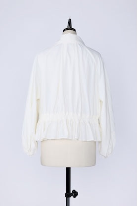【RURI W. / ルリ】NYLON GATHERED JACKET / Off White