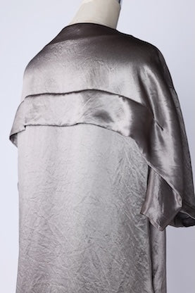 【RURI W. / ルリ】ACROSS-BACK TUCK SATIN DRESS / Mocha