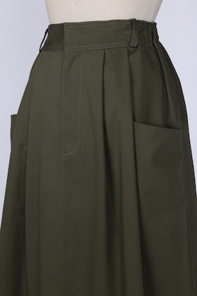 【RURI W. / ルリ】TUCKED POCKET HERRINGBONE SKIRT / Khaki