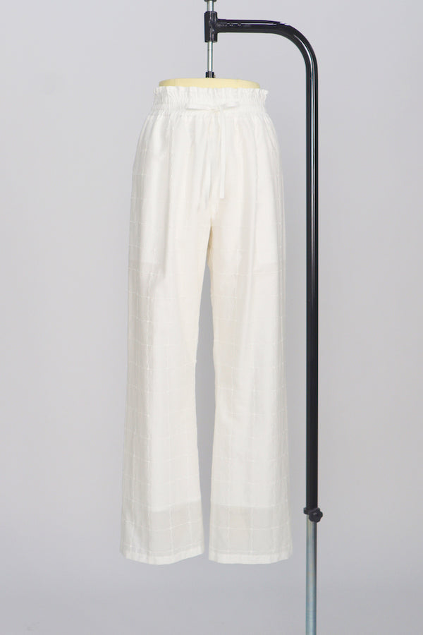 【RURI W. / ルリ】YOROKE CHECK LAWN TROUSERS / White