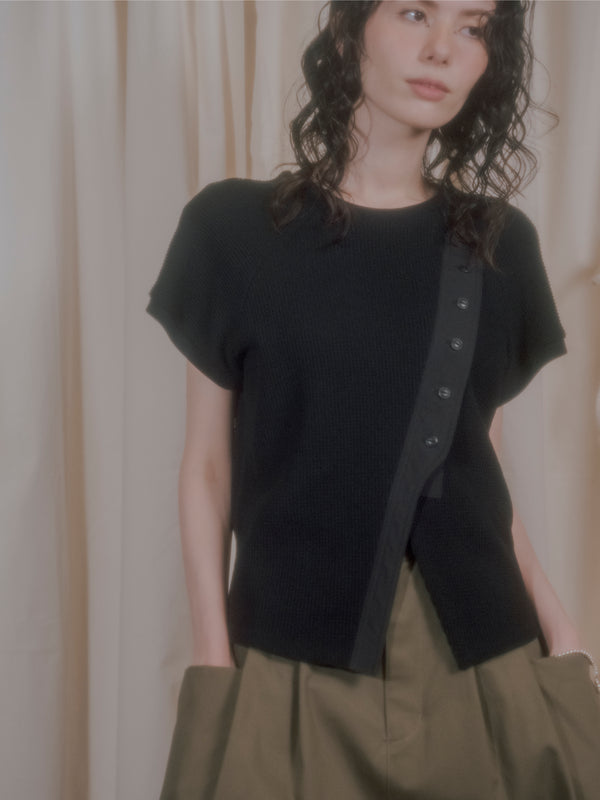 【RURI W. / ルリ】BUTTONED WAFFLE TEE / Black