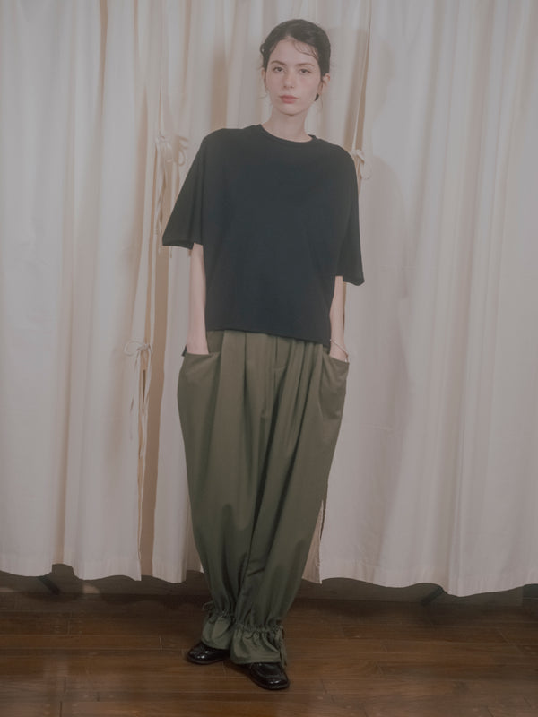 【RURI W. / ルリ】ACROSS-BACK TUCK TEE / Black