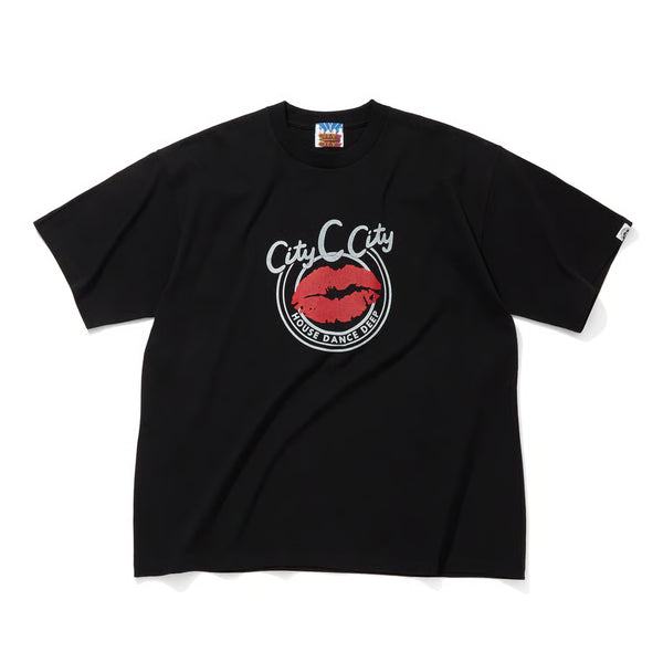 【 CITY COUNTRY CITY 】COTTON T-SHIRT_DEEP KISS / Black
